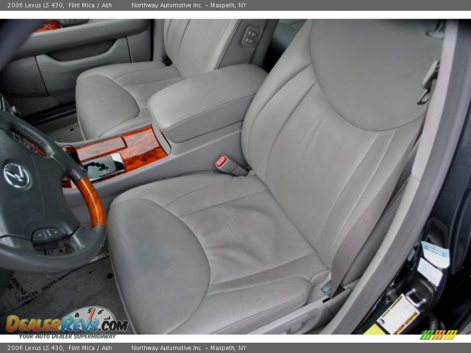 Ash Interior - 2006 Lexus LS 430 Photo #17