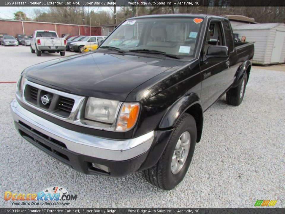 1999 Nissan Frontier SE Extended Cab 4x4 Super Black / Beige Photo #12