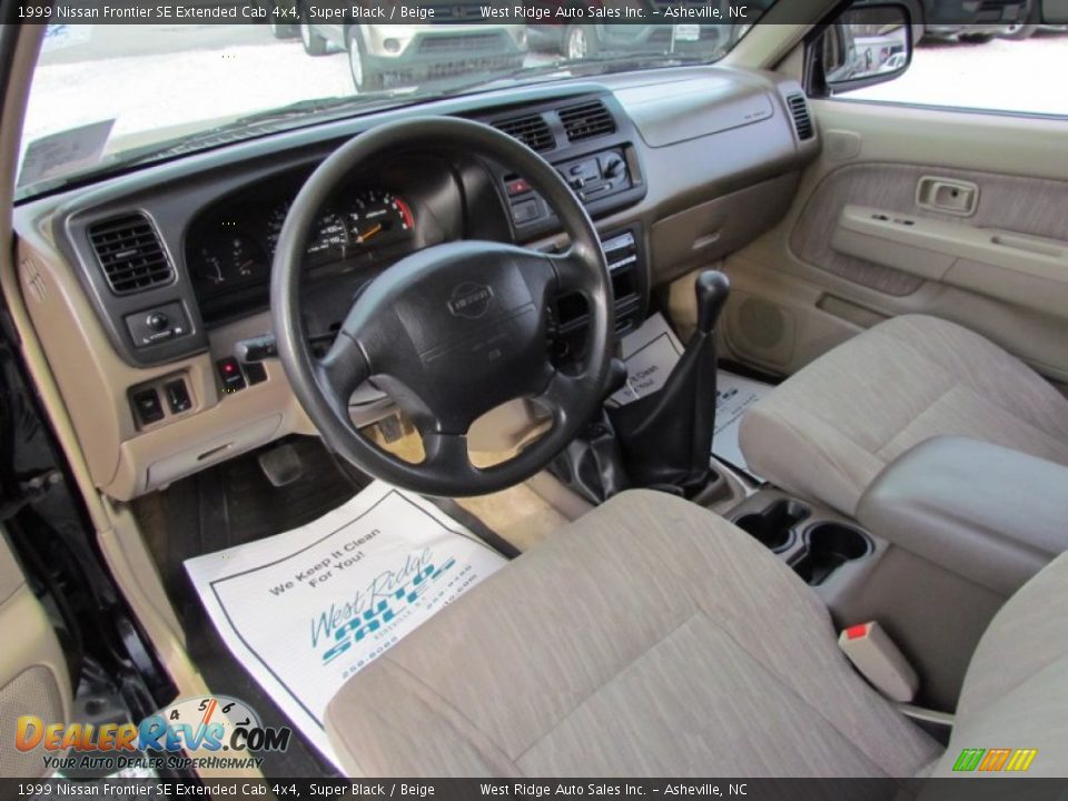 Beige Interior - 1999 Nissan Frontier SE Extended Cab 4x4 Photo #21