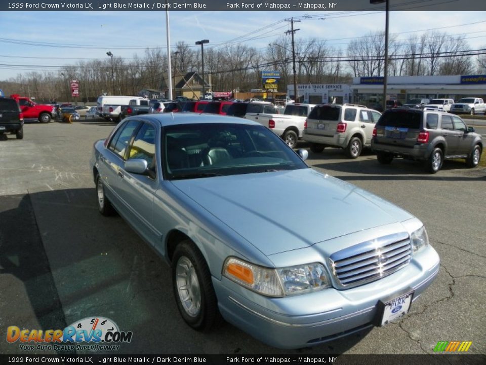 1999 Ford Crown Victoria LX Light Blue Metallic / Dark Denim Blue Photo #2