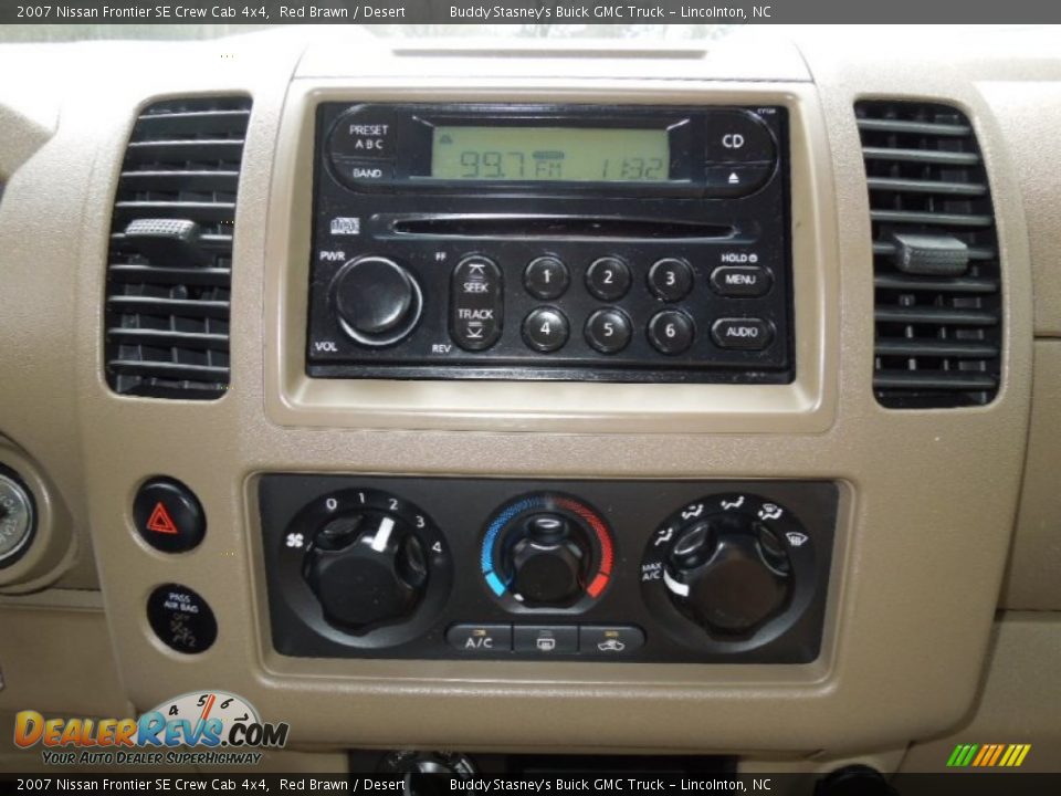 2007 Nissan Frontier SE Crew Cab 4x4 Red Brawn / Desert Photo #11