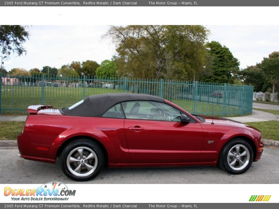 2005 Ford Mustang GT Premium Convertible Redfire Metallic / Dark Charcoal Photo #12