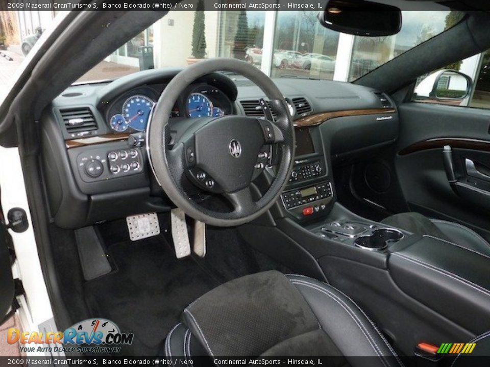 Nero Interior - 2009 Maserati GranTurismo S Photo #15