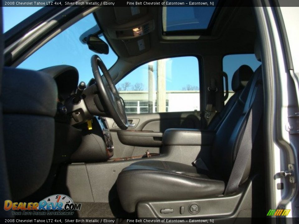 2008 Chevrolet Tahoe LTZ 4x4 Silver Birch Metallic / Ebony Photo #10