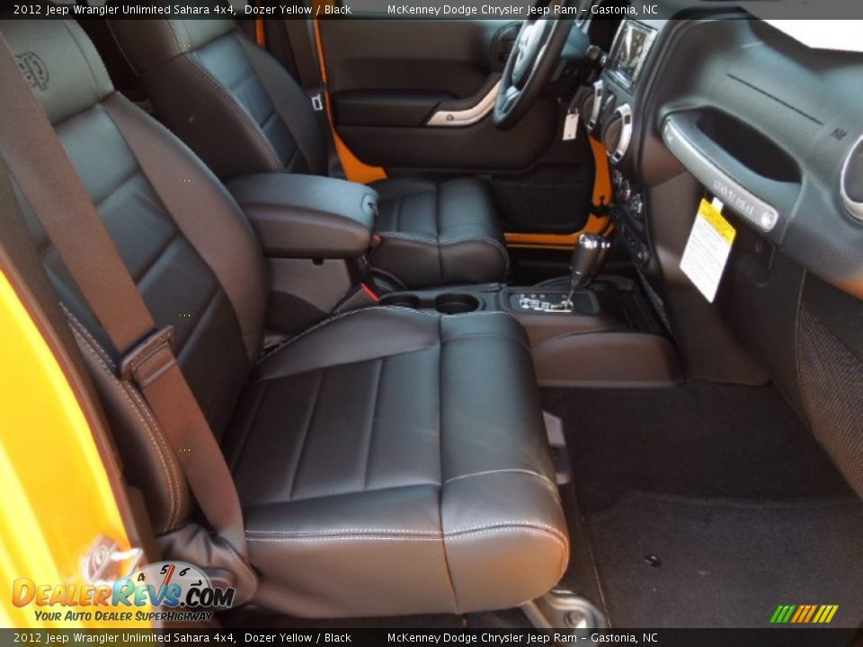 2012 Jeep Wrangler Unlimited Sahara 4x4 Dozer Yellow / Black Photo #20