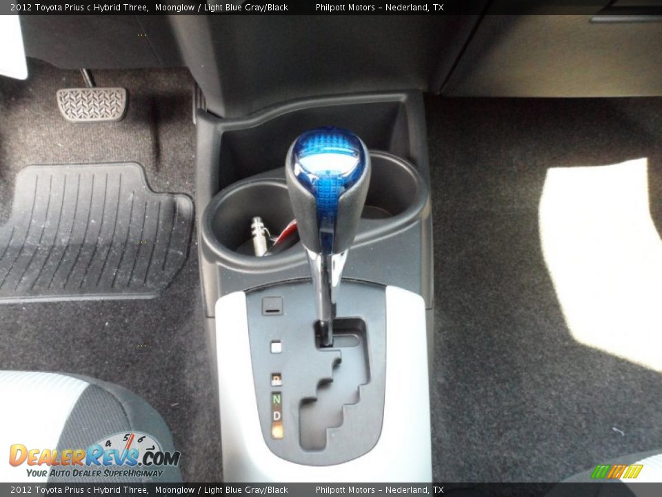 2012 Toyota Prius c Hybrid Three Shifter Photo #30