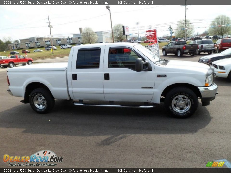 2002 Ford F250 Super Duty Lariat Crew Cab Oxford White / Medium Flint Photo #2