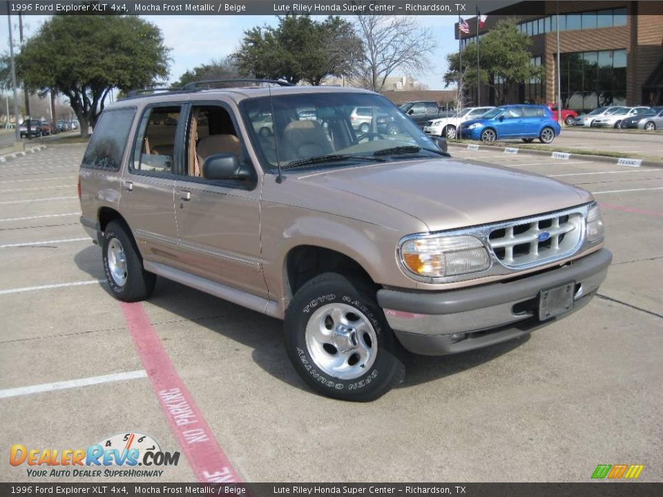 1996 Ford Explorer XLT 4x4 Mocha Frost Metallic / Beige Photo #1