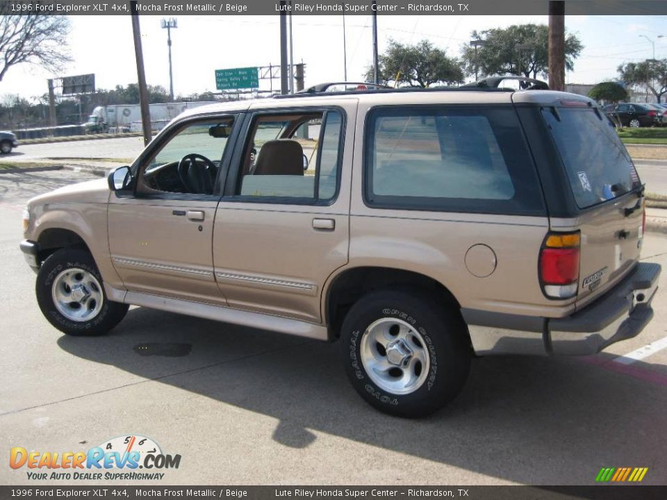 1996 Ford Explorer XLT 4x4 Mocha Frost Metallic / Beige Photo #4
