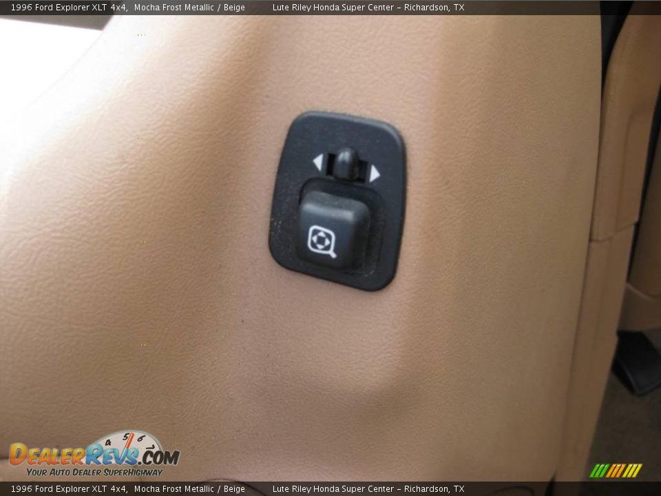 1996 Ford Explorer XLT 4x4 Mocha Frost Metallic / Beige Photo #14
