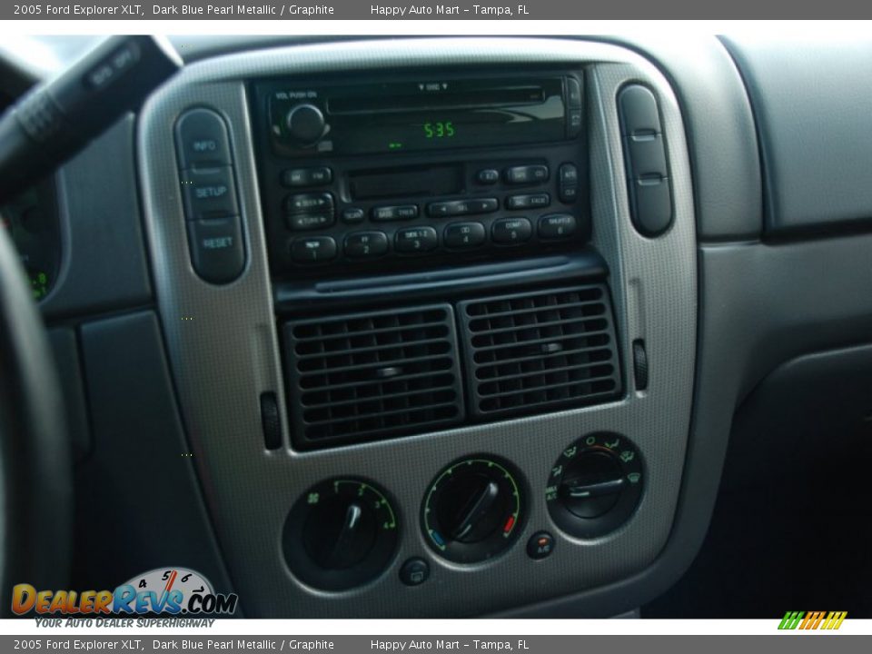 2005 Ford Explorer XLT Dark Blue Pearl Metallic / Graphite Photo #12