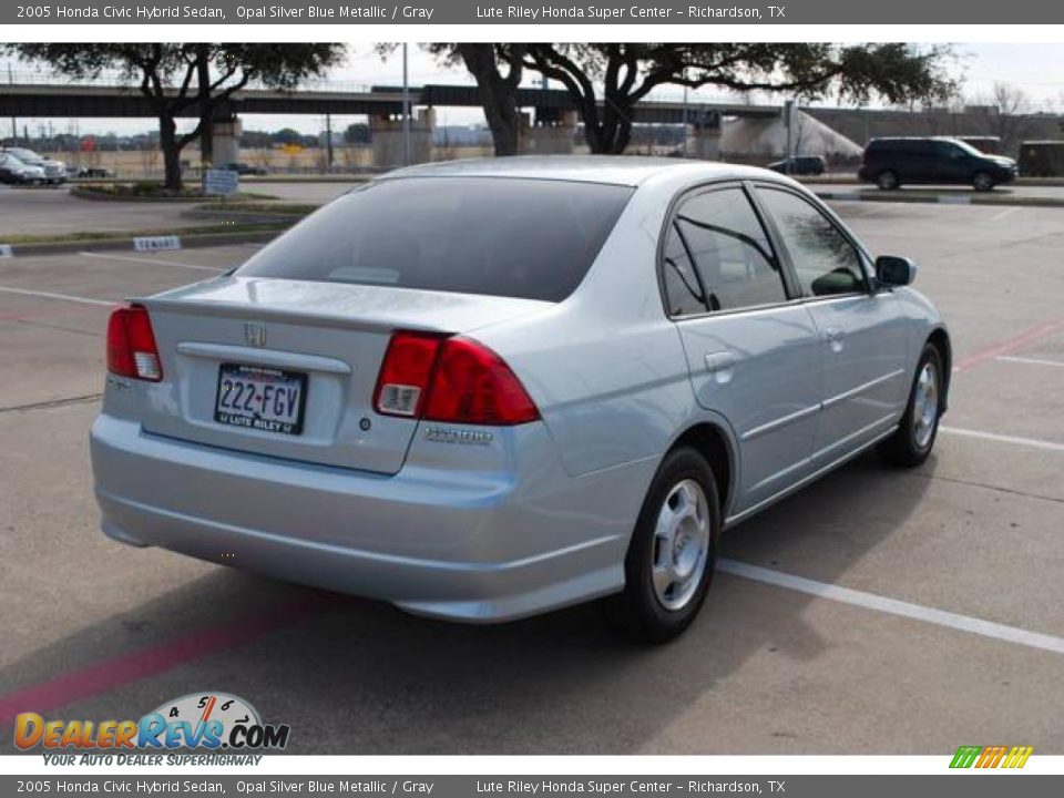 2005 Honda Civic Hybrid Sedan Opal Silver Blue Metallic / Gray Photo #7