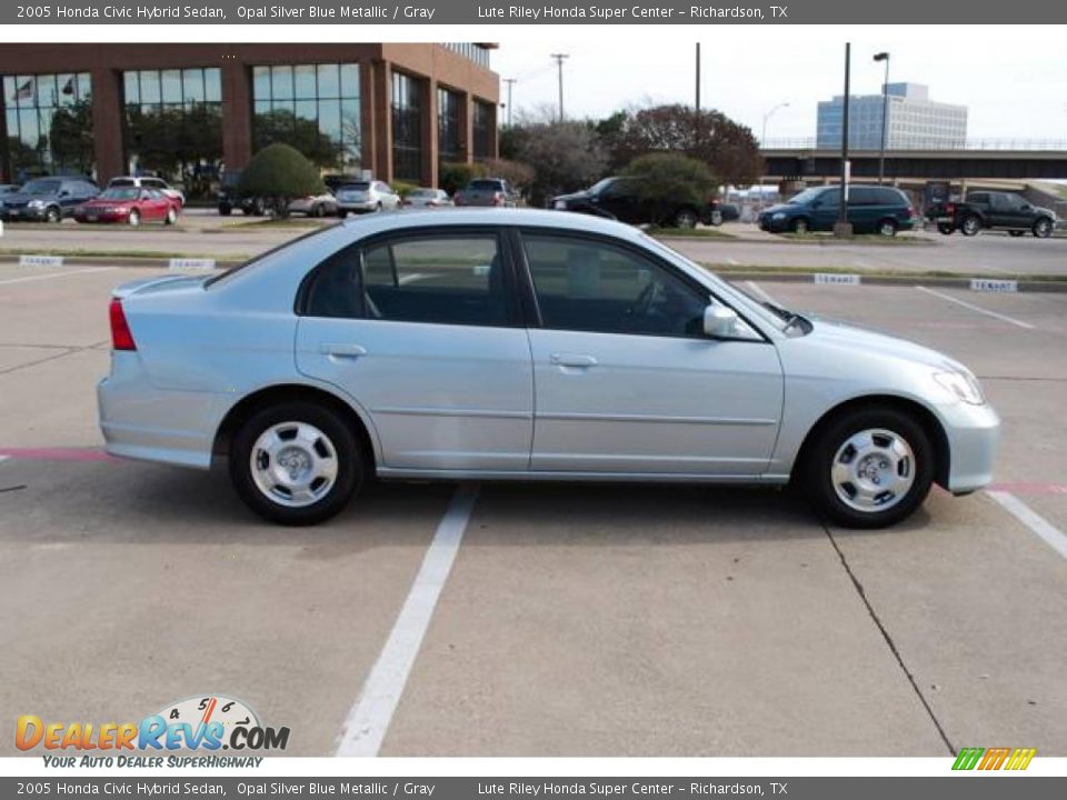 2005 Honda Civic Hybrid Sedan Opal Silver Blue Metallic / Gray Photo #8
