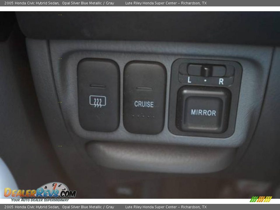 2005 Honda Civic Hybrid Sedan Opal Silver Blue Metallic / Gray Photo #29