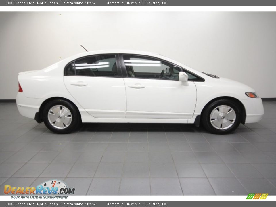 2006 Honda Civic Hybrid Sedan Taffeta White / Ivory Photo #7