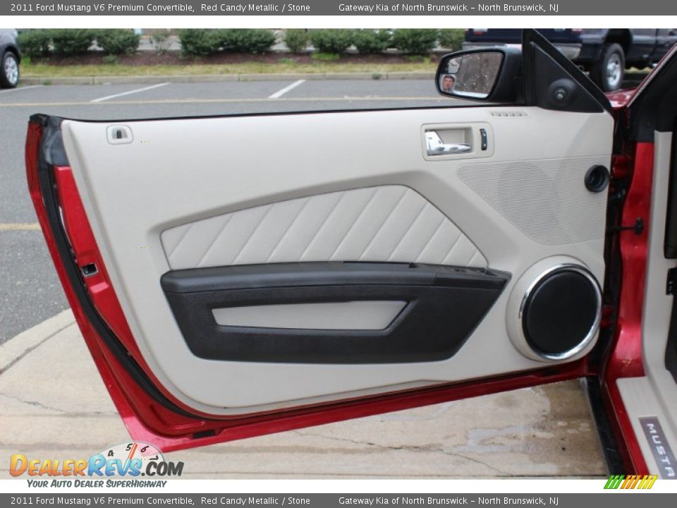 Door Panel of 2011 Ford Mustang V6 Premium Convertible Photo #9