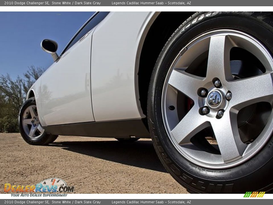 2010 Dodge Challenger SE Stone White / Dark Slate Gray Photo #11
