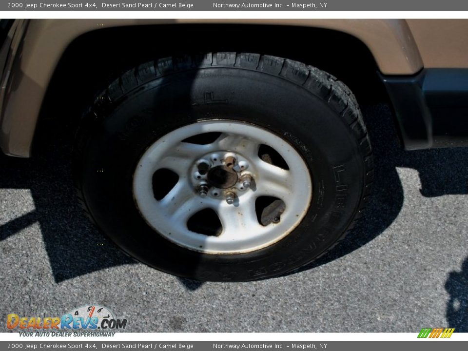 2000 Jeep Cherokee Sport 4x4 Desert Sand Pearl / Camel Beige Photo #19