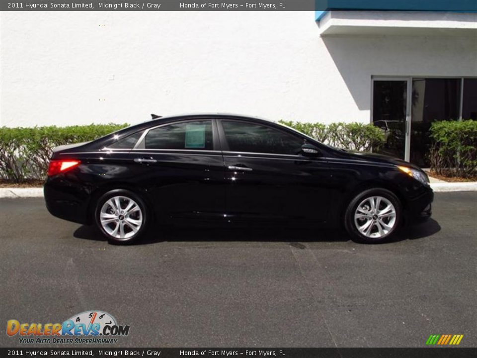 2011 Hyundai Sonata Limited Midnight Black / Gray Photo #2