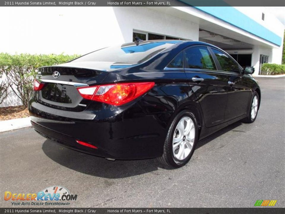 2011 Hyundai Sonata Limited Midnight Black / Gray Photo #3