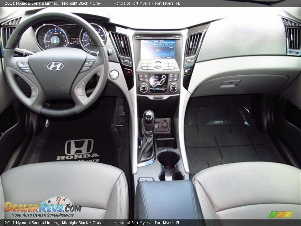 2011 Hyundai Sonata Limited Midnight Black / Gray Photo #10