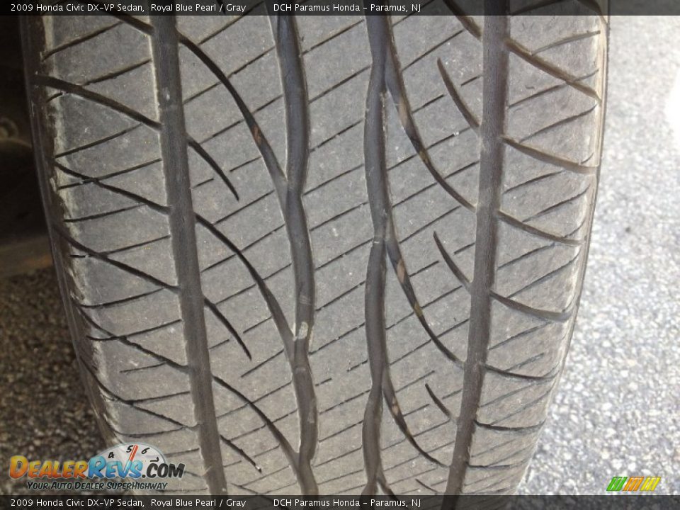 2009 Honda Civic DX-VP Sedan Royal Blue Pearl / Gray Photo #4