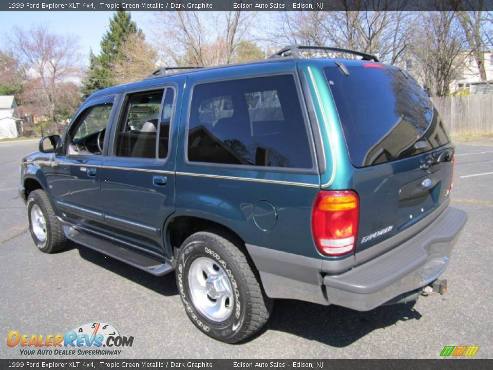 1999 Ford Explorer XLT 4x4 Tropic Green Metallic / Dark Graphite Photo #5