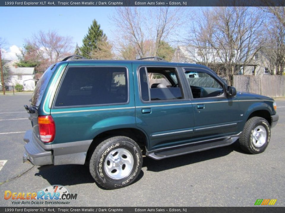 Tropic Green Metallic 1999 Ford Explorer XLT 4x4 Photo #8