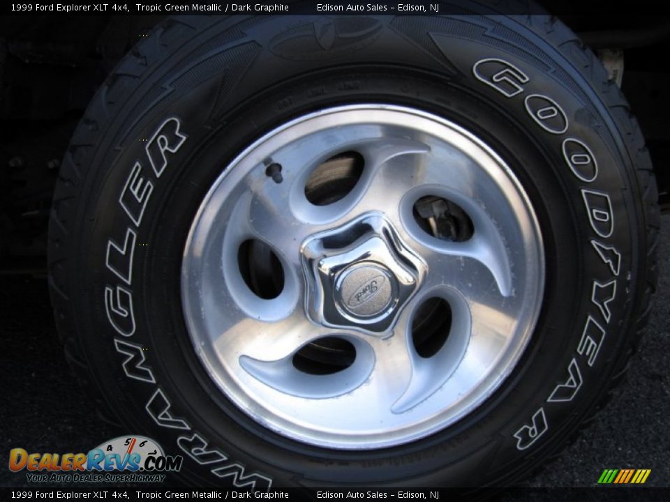 1999 Ford Explorer XLT 4x4 Wheel Photo #27