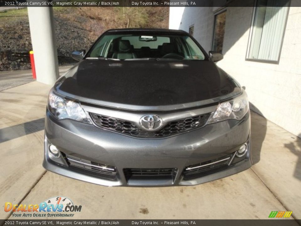 2012 Toyota Camry SE V6 Magnetic Gray Metallic / Black/Ash Photo #6