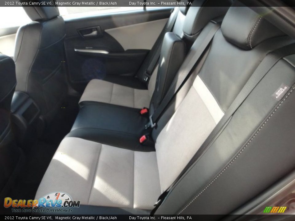 2012 Toyota Camry SE V6 Magnetic Gray Metallic / Black/Ash Photo #9