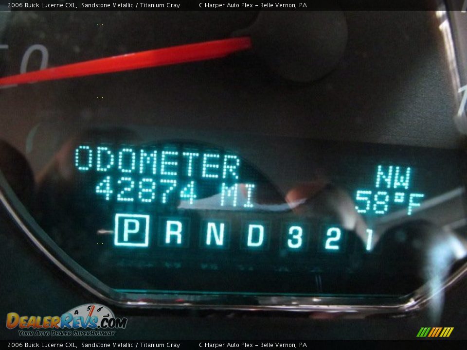 2006 Buick Lucerne CXL Sandstone Metallic / Titanium Gray Photo #25