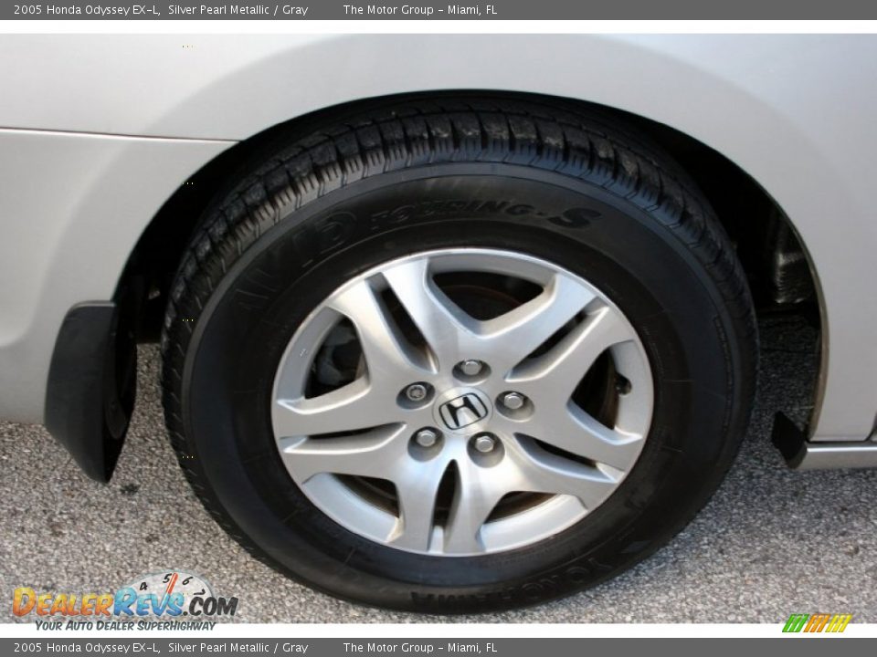 2005 Honda Odyssey EX-L Silver Pearl Metallic / Gray Photo #31