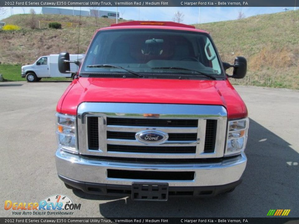2012 Ford E Series Cutaway E350 Commercial Utility Truck Vermillion Red / Medium Flint Photo 5