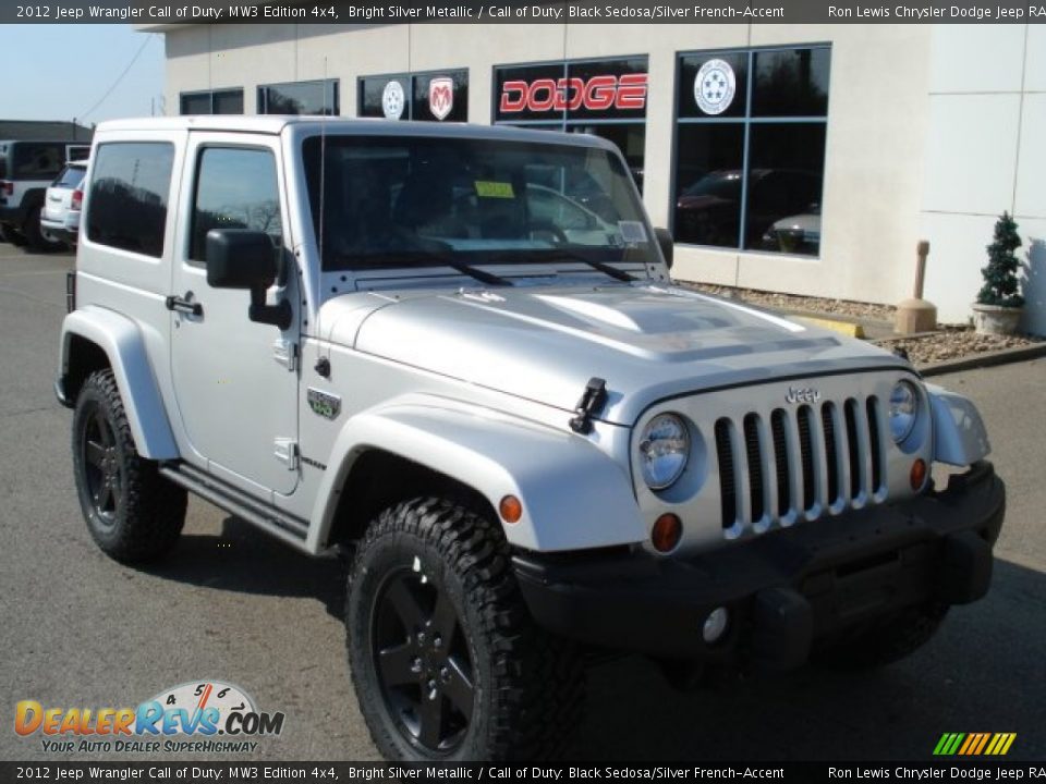 2012 Jeep Wrangler Call of Duty: MW3 Edition 4x4 Bright Silver Metallic / Call of Duty: Black Sedosa/Silver French-Accent Photo #2