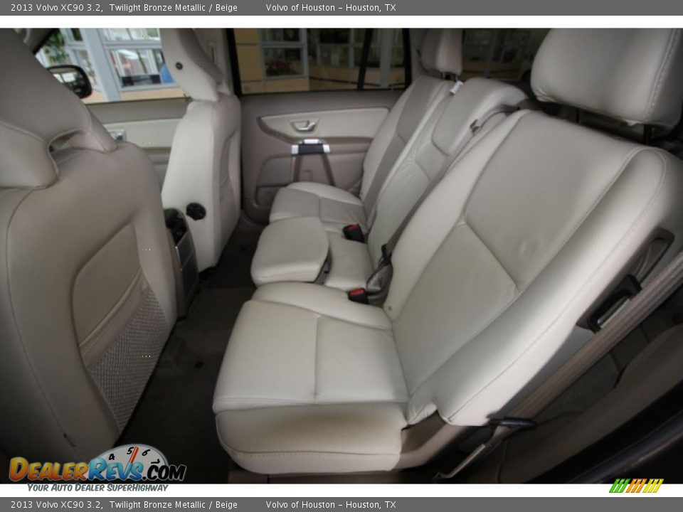 Beige Interior - 2013 Volvo XC90 3.2 Photo #6