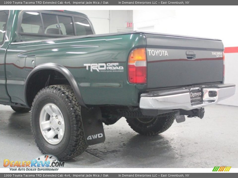1999 Toyota Tacoma TRD Extended Cab 4x4 Imperial Jade Mica / Oak Photo #24