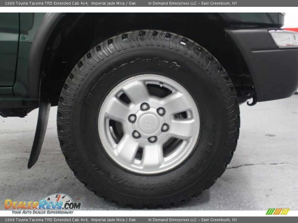 1999 Toyota Tacoma TRD Extended Cab 4x4 Imperial Jade Mica / Oak Photo #33
