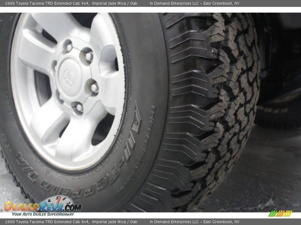 1999 Toyota Tacoma TRD Extended Cab 4x4 Imperial Jade Mica / Oak Photo #34