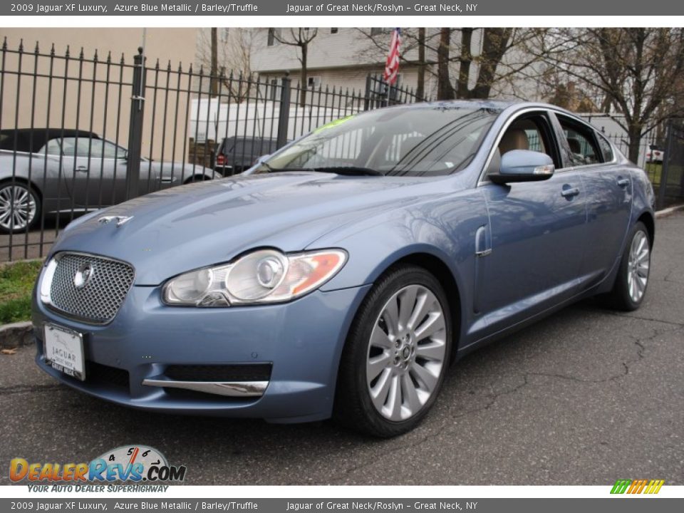 Front 3/4 View of 2009 Jaguar XF Luxury Photo #1