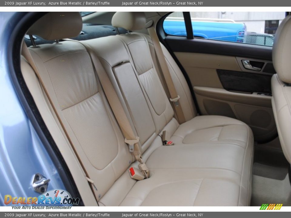 Rear Seat of 2009 Jaguar XF Luxury Photo #12