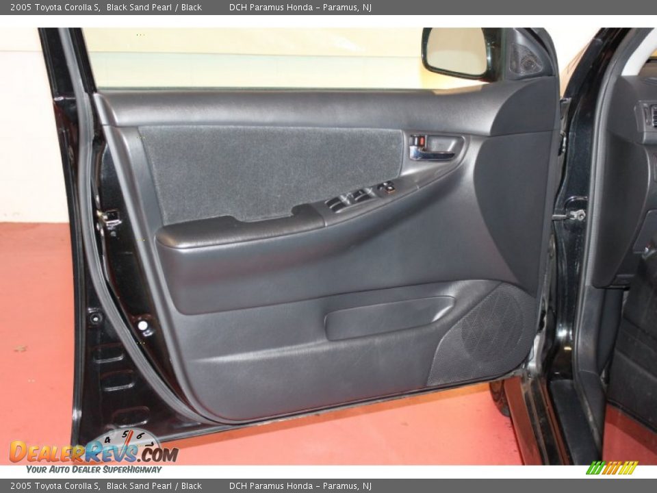 2005 Toyota Corolla S Black Sand Pearl / Black Photo #9