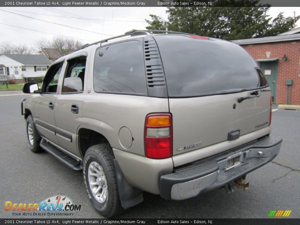 2001 Chevrolet Tahoe LS 4x4 Light Pewter Metallic / Graphite/Medium Gray Photo #5