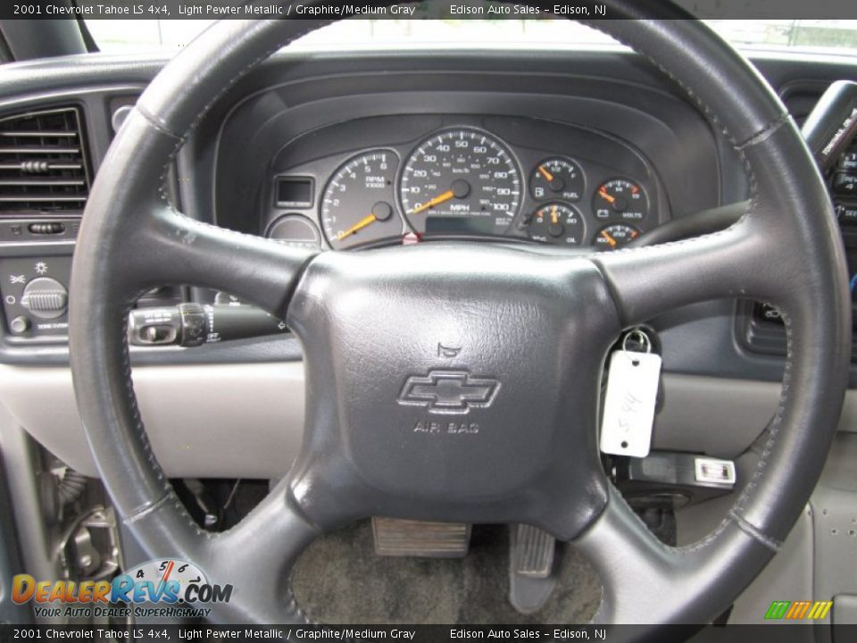 2001 Chevrolet Tahoe LS 4x4 Light Pewter Metallic / Graphite/Medium Gray Photo #22