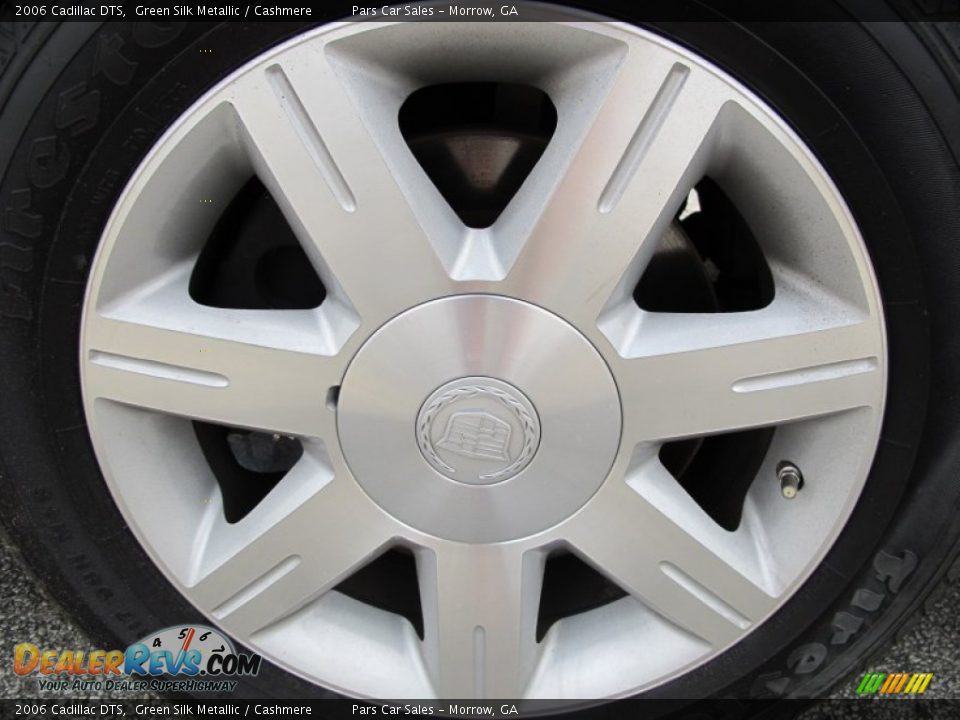 2006 Cadillac DTS  Wheel Photo #5