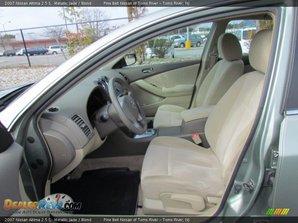 Blond Interior - 2007 Nissan Altima 2.5 S Photo #10