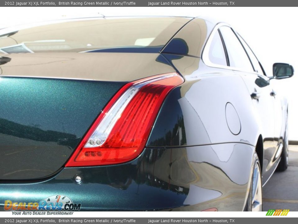 2012 Jaguar XJ XJL Portfolio British Racing Green Metallic / Ivory/Truffle Photo #10