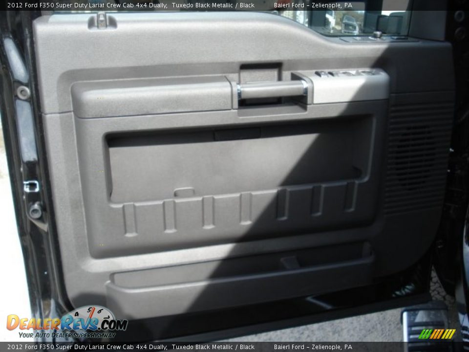 2012 Ford F350 Super Duty Lariat Crew Cab 4x4 Dually Tuxedo Black Metallic / Black Photo #12