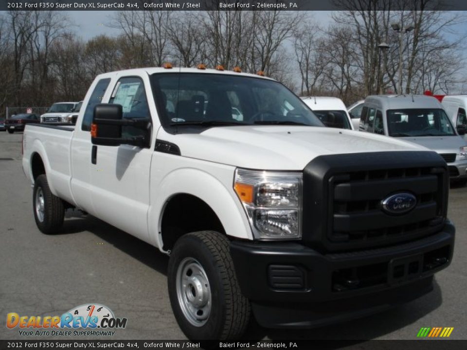 Front 3/4 View of 2012 Ford F350 Super Duty XL SuperCab 4x4 Photo #2