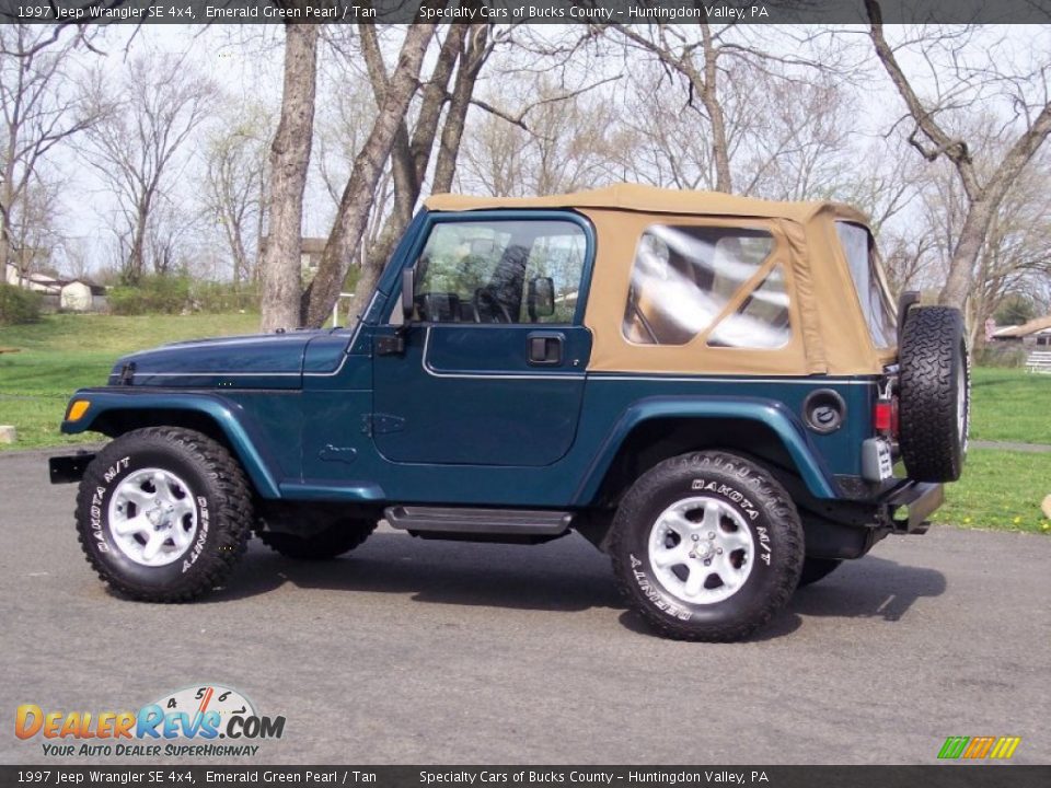 1997 Jeep Wrangler SE 4x4 Emerald Green Pearl / Tan Photo #4